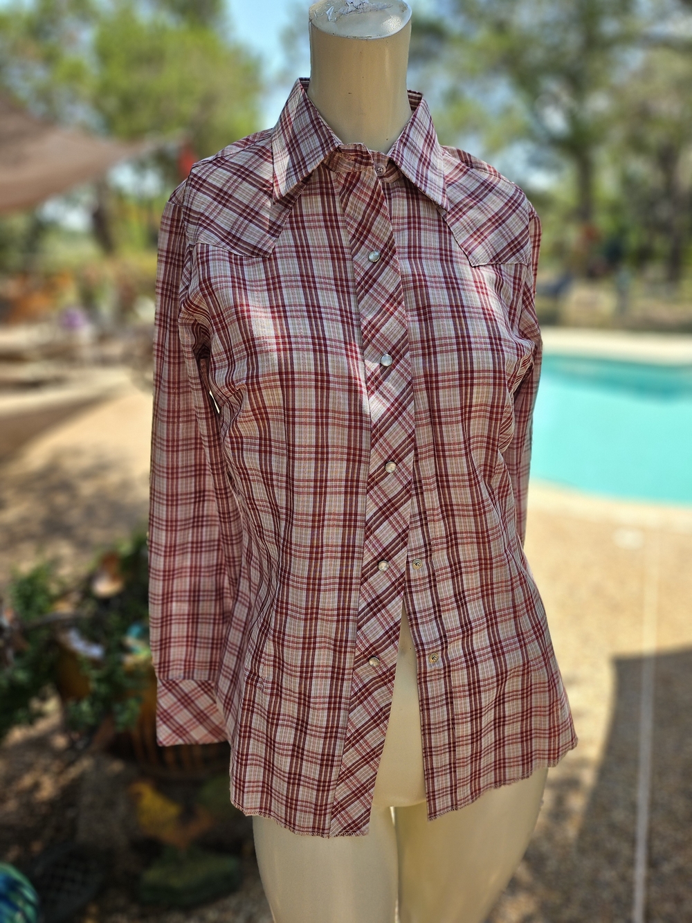 Vintage Champion Westerns Women’s Metallic Red Plaid Button Pearl Snap Shirt 12